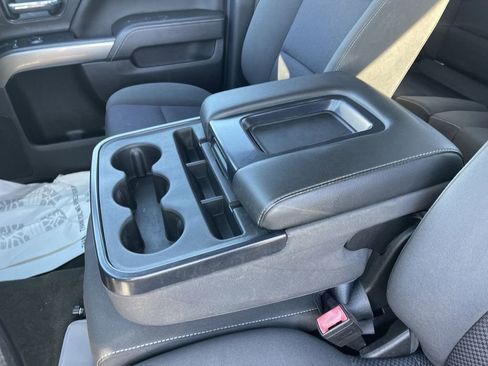 Used 2018 Chevrolet Silverado 1500 LT AWD/4WD image 20