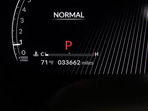 Used 2024 Acura TLX w/ Technology Package image 38