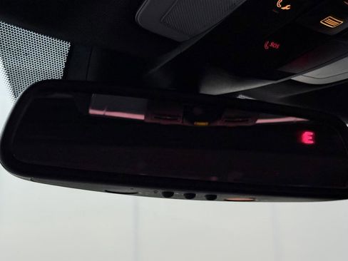 Used 2014 Mercedes-Benz C 250 Sedan image 38