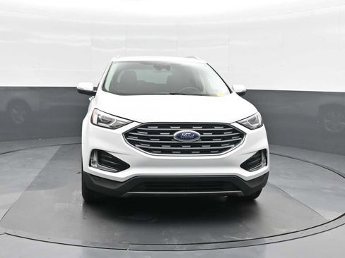 Used 2020 Ford Edge SEL w/ Convenience Package image 3