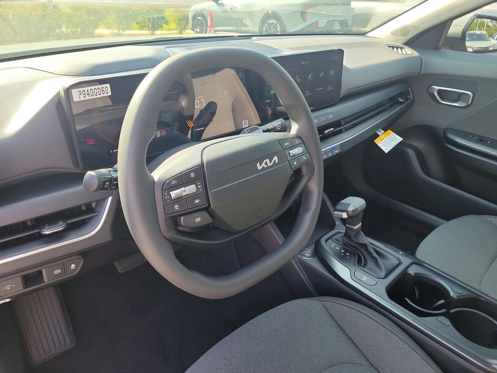New 2026 Kia K4 FWD image 21