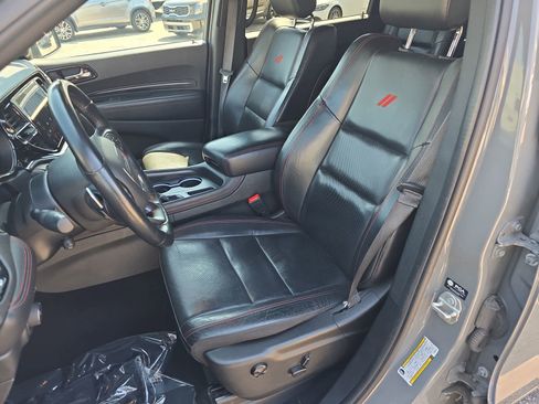 Used 2023 Dodge Durango GT image 17