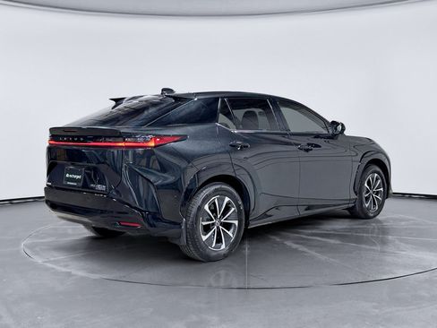 Used 2025 Lexus RZ 450e AWD/4WD image 3