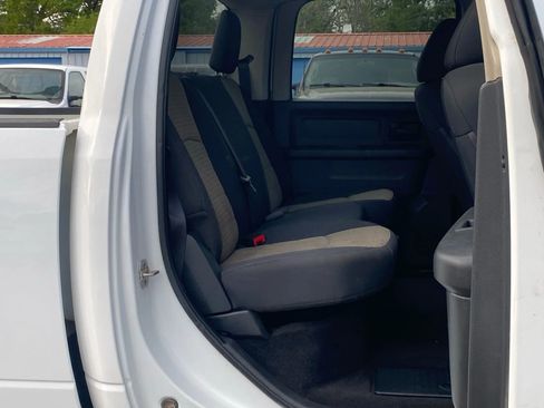 Used 2012 RAM 2500 ST w/ Chrome Appearance Group image 23