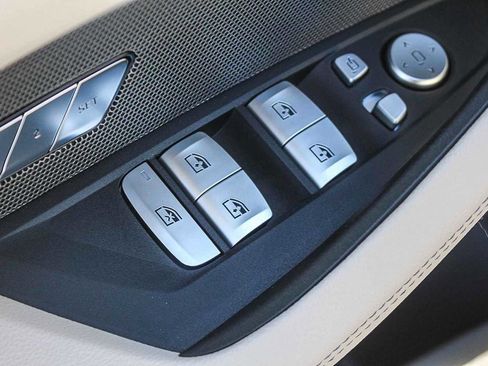 New 2026 BMW 430i 430i w/ Premium Package image 30