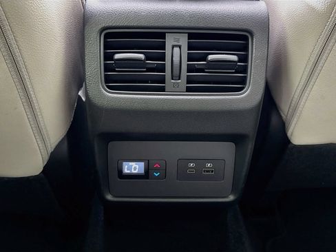 Used 2023 Nissan Rogue SL w/ SL Premium Package FWD image 33