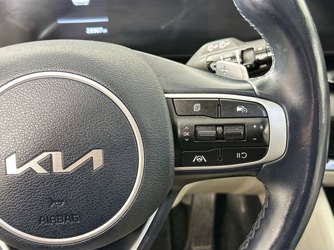 Used 2023 Kia Sportage EX w/ EX Premium Package image 21