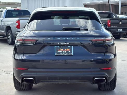 Used 2019 Porsche Cayenne AWD/4WD image 4
