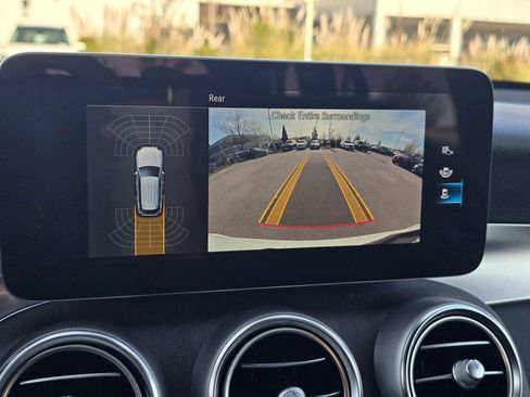 Used 2022 Mercedes-Benz GLC 300 GLC 300 image 30