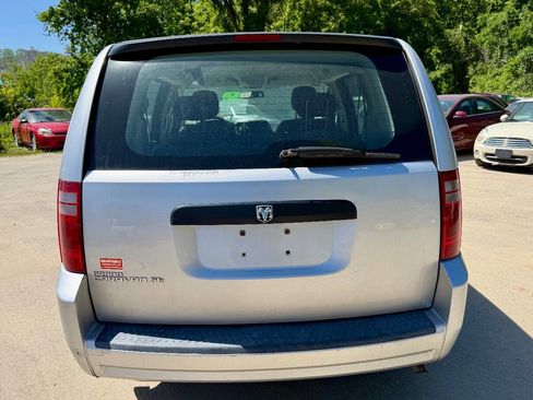 Used 2008 Dodge Grand Caravan SE FWD image 4