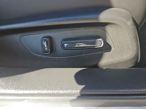 Used 2025 Honda Civic Sport image 26