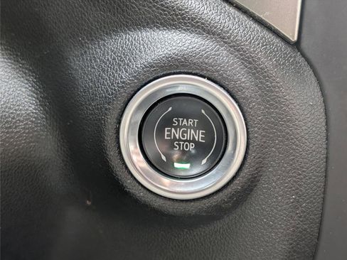 Used 2021 Chevrolet Silverado 1500 LT image 20