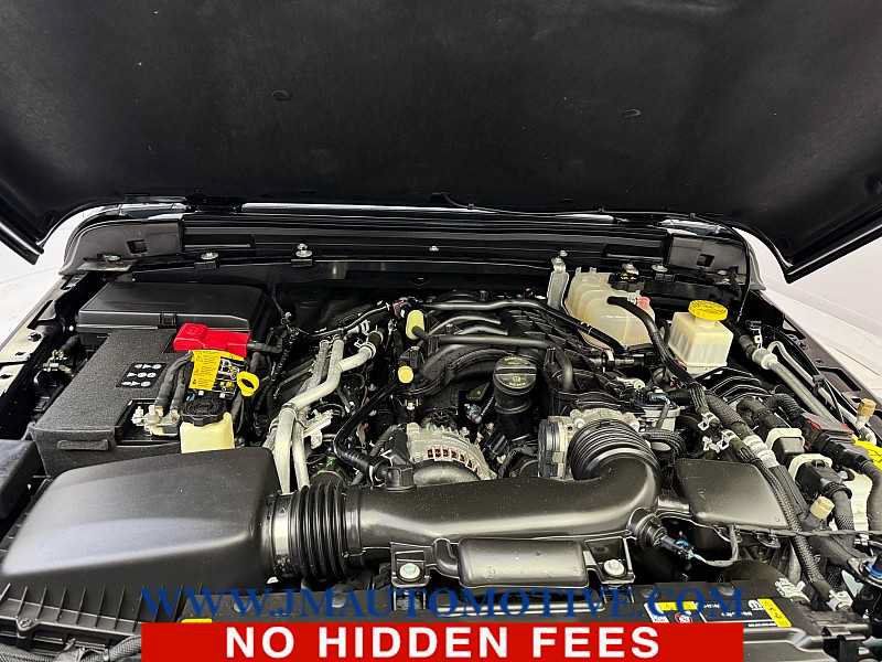 Used 2022 Jeep Gladiator Sport AWD/4WD image 10
