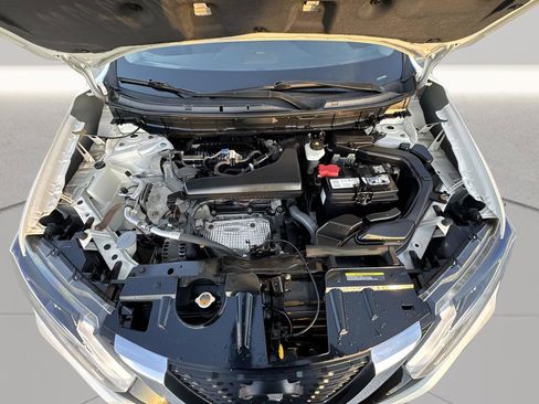 Used 2019 Nissan Rogue SL w/ Premium Package image 18