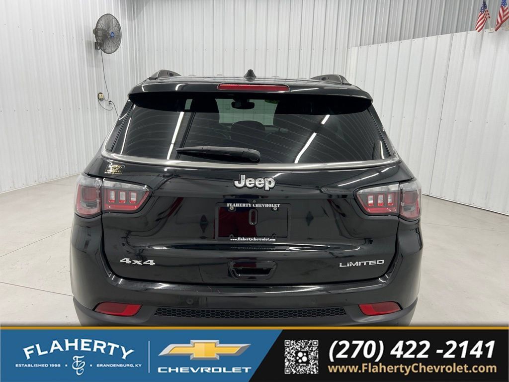 Used 2025 Jeep Compass Limited AWD/4WD image 4