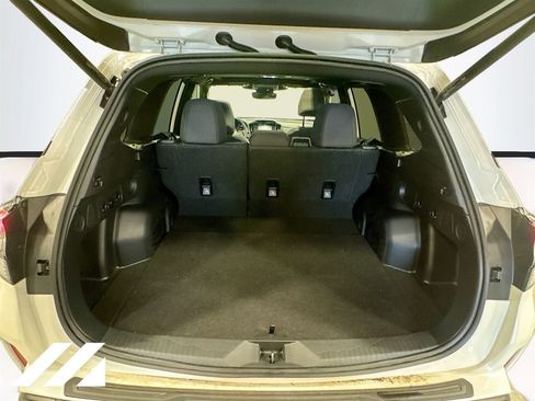 Used 2026 Subaru Forester Premium AWD/4WD image 27
