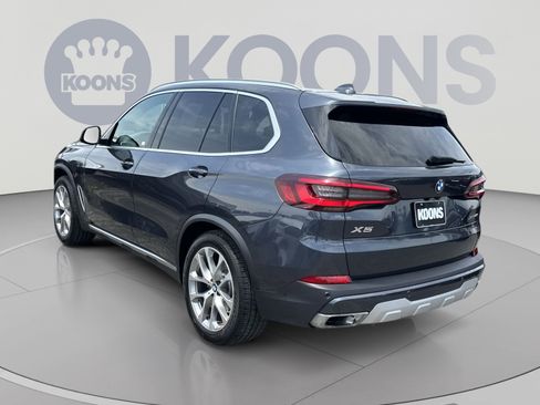 Used 2022 BMW X5 xDrive40i AWD/4WD image 14