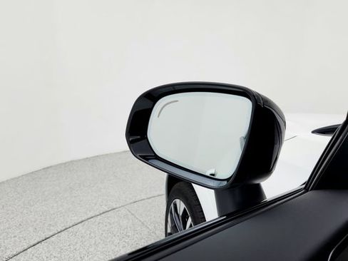 New 2026 Volvo XC60 B5 Plus w/ Climate Package PRO image 19