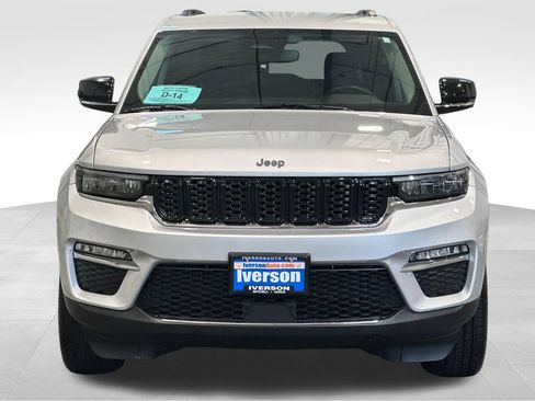 Used 2024 Jeep Grand Cherokee Limited AWD/4WD image 4