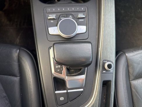 Used 2018 Audi A4 2.0T Premium Plus image 22