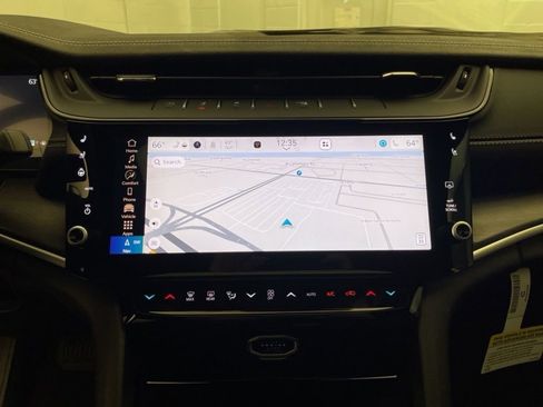 New 2026 Jeep Grand Cherokee Limited image 13