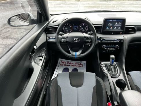 Used 2019 Hyundai Veloster 2.0 image 27