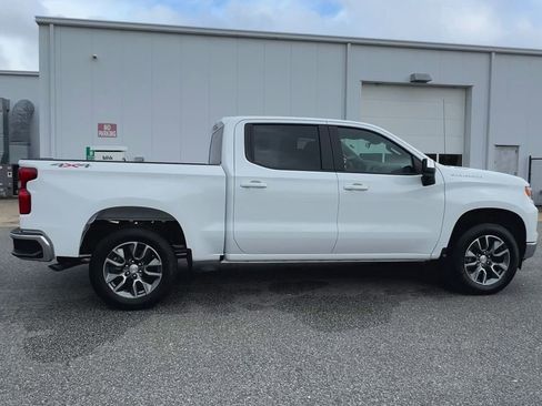New 2025 Chevrolet Silverado 1500 LT image 42