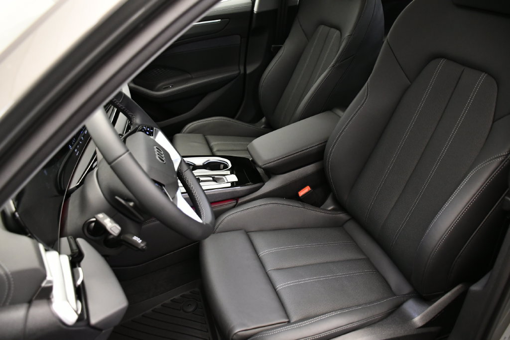 Used 2026 Audi A6 Premium Plus w/ Premium Plus Package AWD/4WD image 35