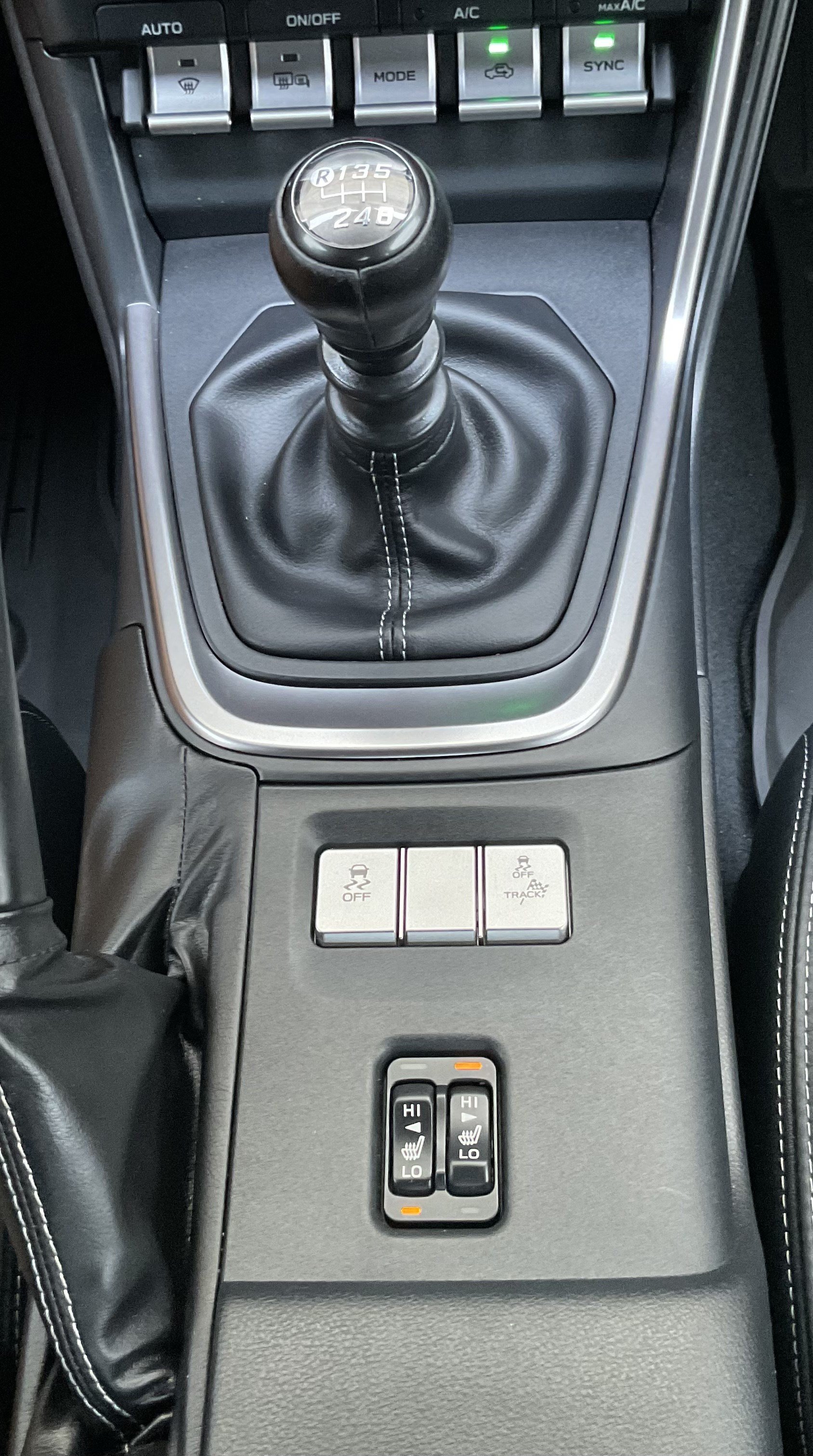 Used 2024 Toyota GR86 Premium RWD image 17