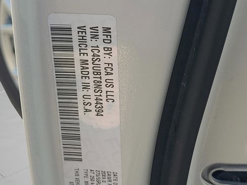 Used 2022 Jeep Wagoneer Series II w/ Rear Seat Video Group 1 image 30