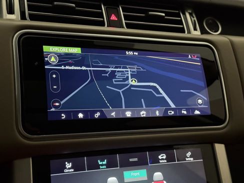 Used 2019 Land Rover Range Rover HSE image 33