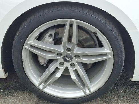 Used 2018 Audi A5 2.0T Premium Plus w/ Premium Plus image 9