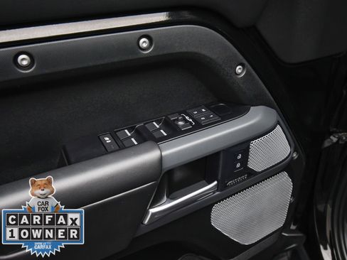 Used 2023 Land Rover Defender 130 X image 42