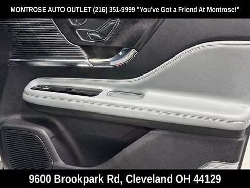 Used 2022 Lincoln Corsair AWD w/ Premium Package image 48