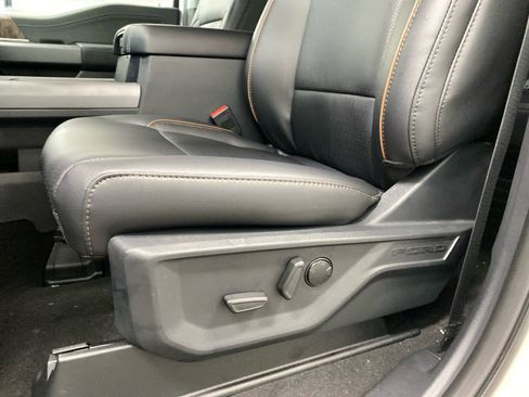 New 2026 Ford F350 Lariat w/ Lariat Ultimate Package image 17