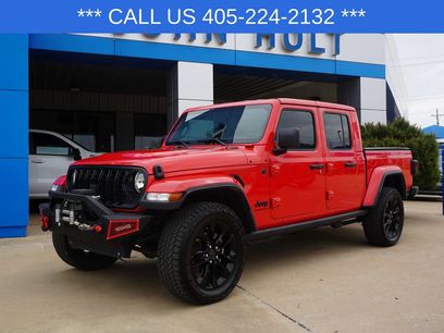 Used 2025 Jeep Gladiator Sport