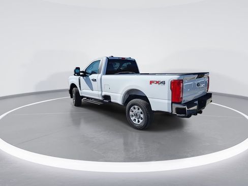 Used 2024 Ford F350 XLT w/ FX4 Off-Road Package image 6