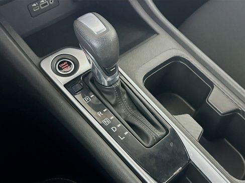 Used 2022 Nissan Sentra SV image 24