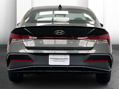 Certified 2025 Hyundai Elantra Sport image 3