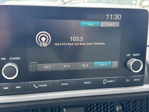 Certified 2025 Honda CR-V LX image 9