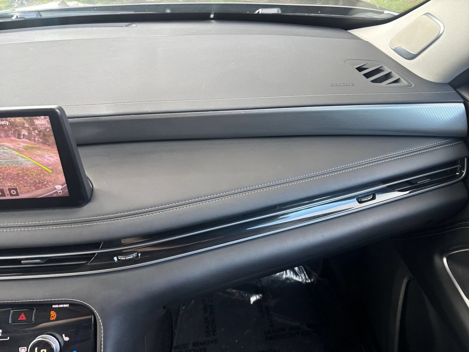 Used 2026 INFINITI QX60 Luxe FWD image 39