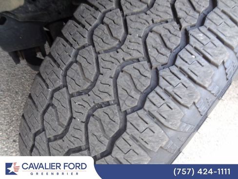 Certified 2025 Ford F150 XLT w/ Equipment Group 301A Standard AWD/4WD image 28