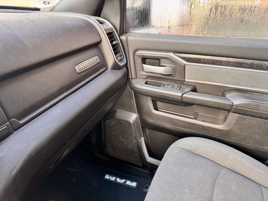 Used 2022 RAM 3500 Big Horn w/ Level B Equipment Group AWD/4WD image 16