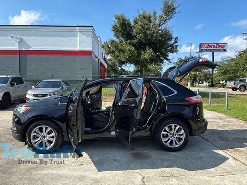 Used 2024 Ford Edge Titanium AWD/4WD image 14