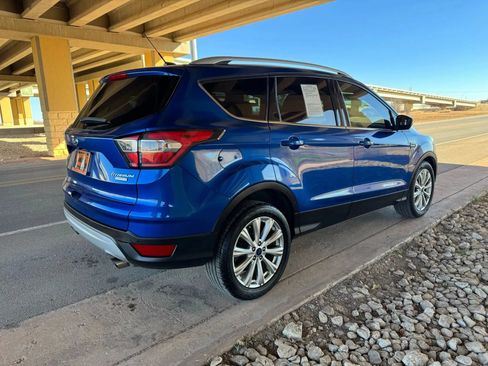 Used 2017 Ford Escape Titanium FWD image 3