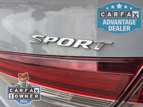 Used 2025 Honda Civic Sport image 8