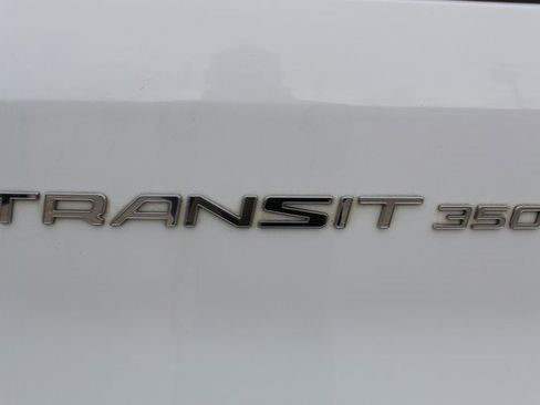 Used 2017 Ford Transit 350 XL image 19