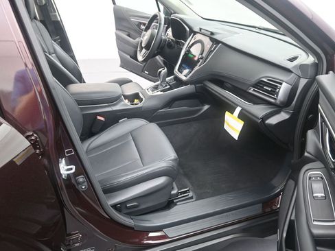 Used 2025 Subaru Outback Limited w/ Popular Package #2 image 19