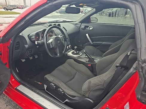 Used 2007 Nissan 350Z Enthusiast image 14
