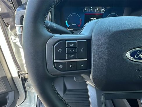 New 2025 Ford F350 Lariat image 31
